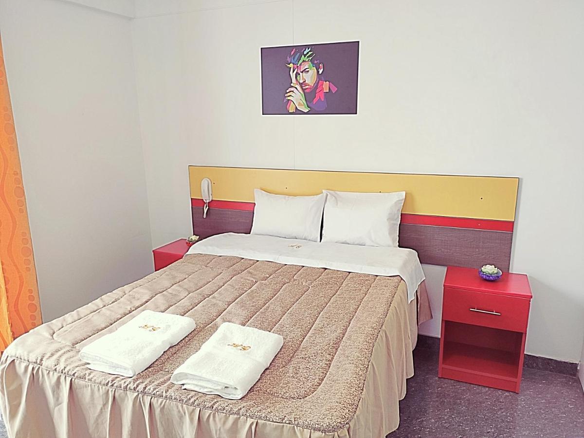 Hotel Genova 3*
